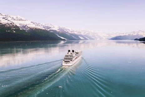 10_season_small-ship-college-fjord