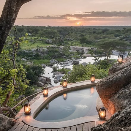 Mwiba Lodge jacuzzi overlook
