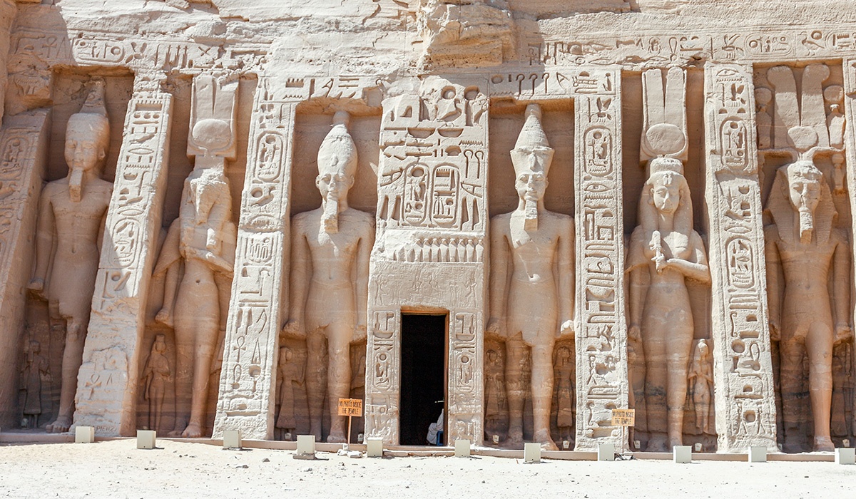 Abu Simbel Temples, Egypt 1200x700
