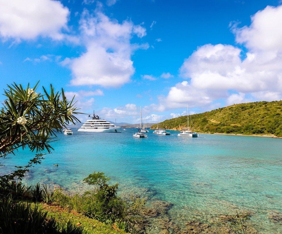 EY_ESK_BVI_Norman_Island_Coastline_RET_Ext