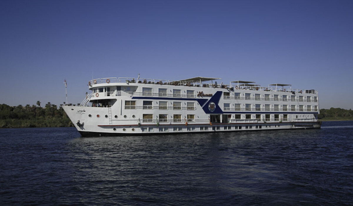 Explore the World and Fly Free With Emerald Waterways