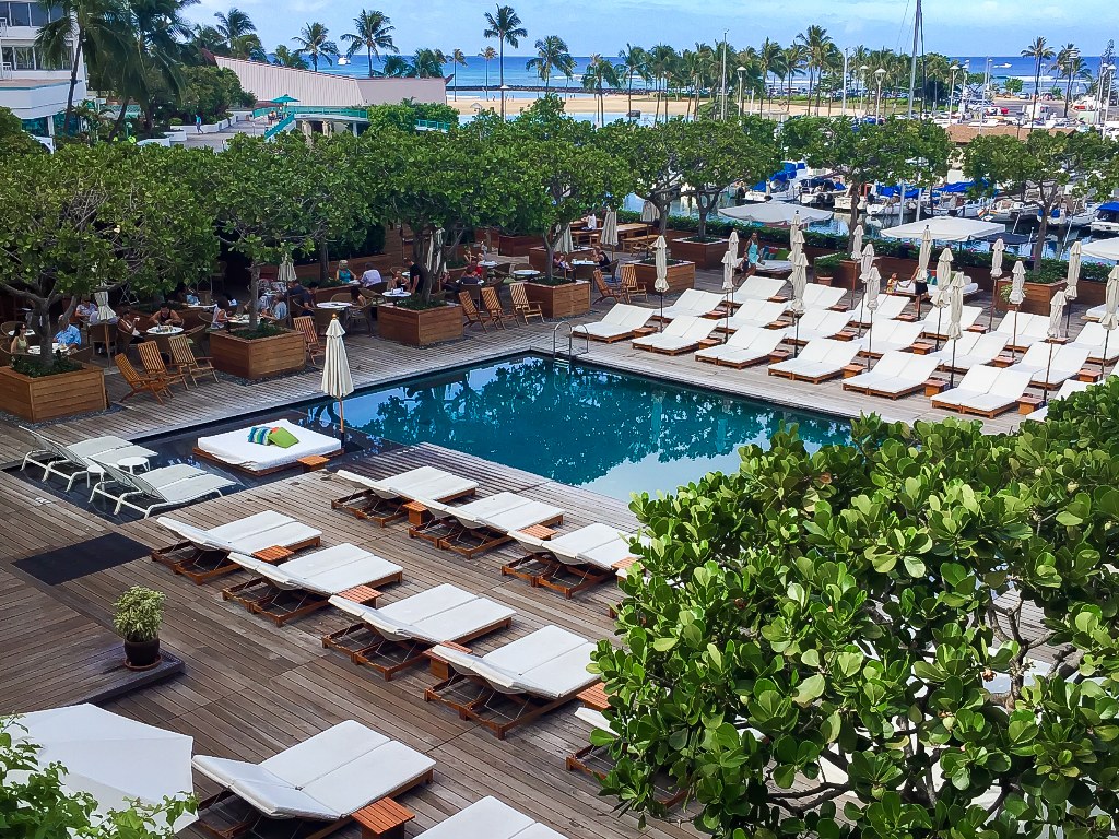 The Modern Honolulu Pool