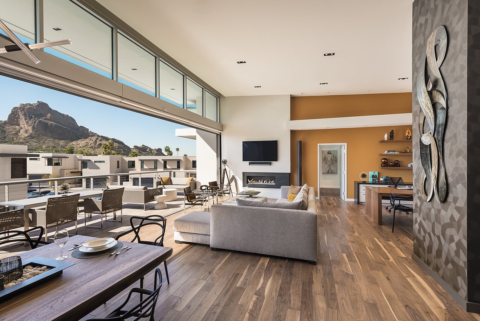 Mountain Shadows Penthouse Living