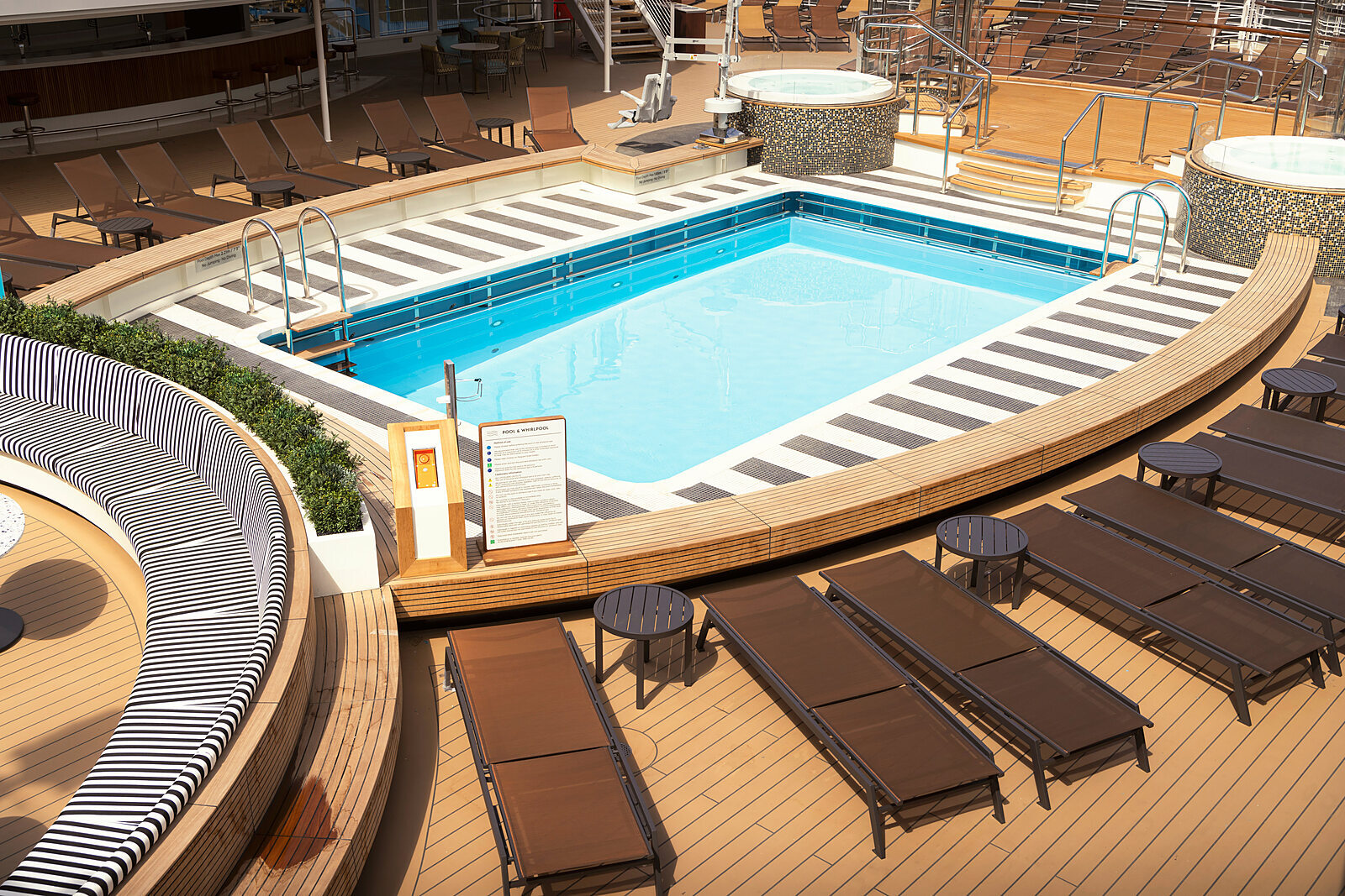 Panorama Pool Club