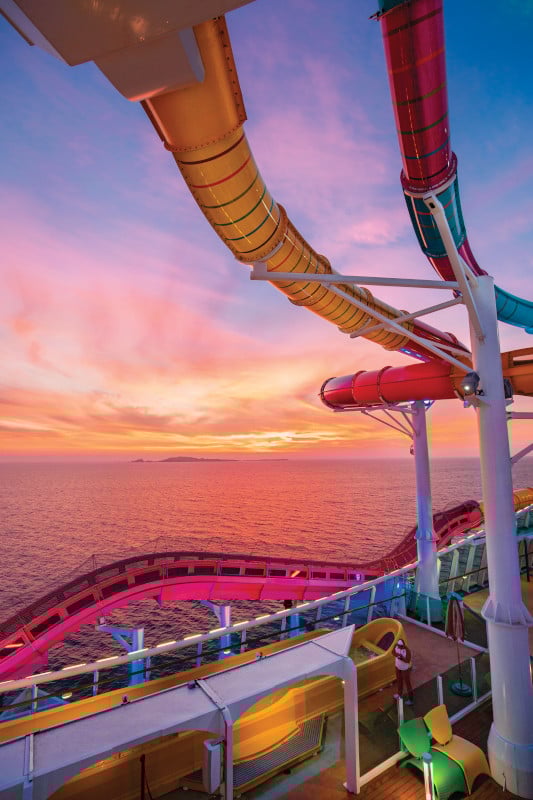 RCI_NV_112021_SSORACE_AdventureAft_09283_RET_CMYK