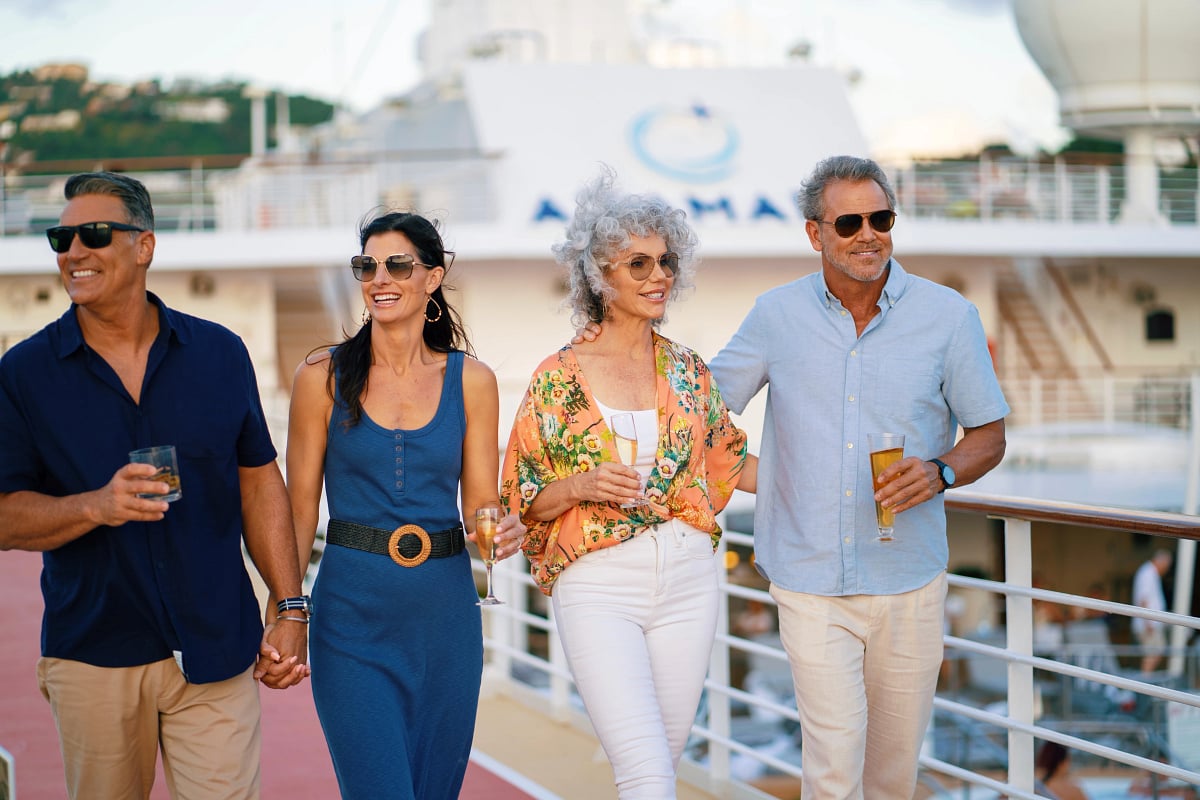 StThomas_Deck_Sunset_Talent_JLP_1695