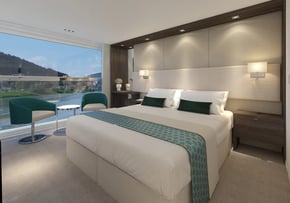 Amadeus Cabin
