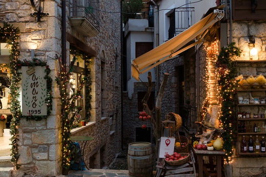dichatz-greek-village-shop_web