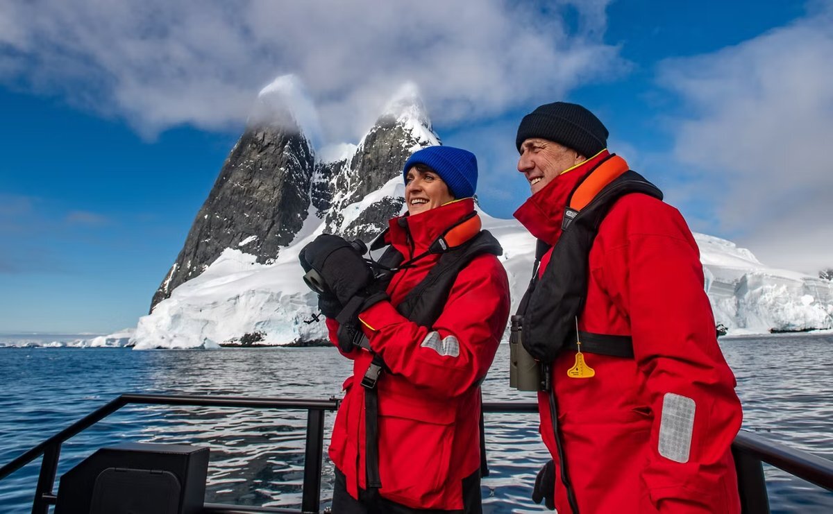 expedition-couple-web