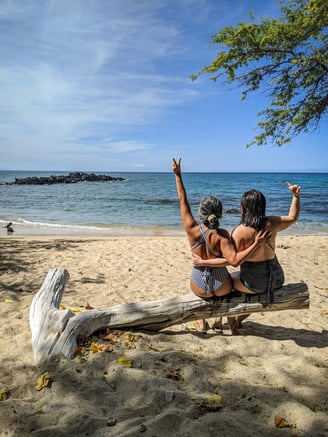 maui-beach-friends-web