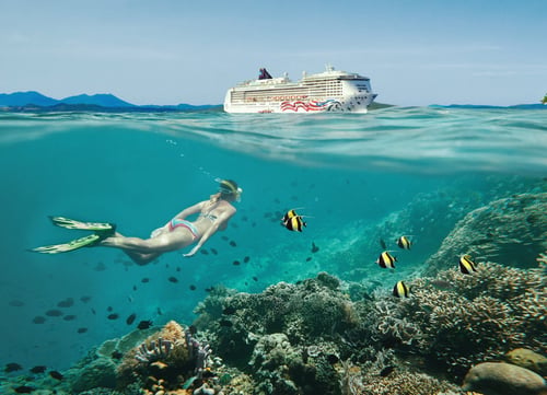 snorkeling with ship