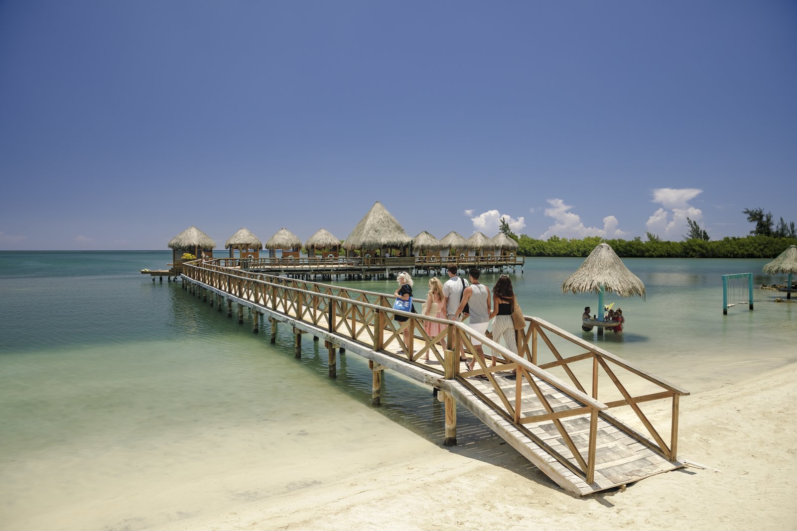 roatan-turquoise-bay