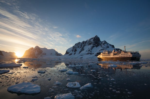 silversea-antarctica-sunset