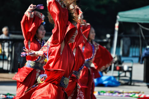yosakoi naruko dancers