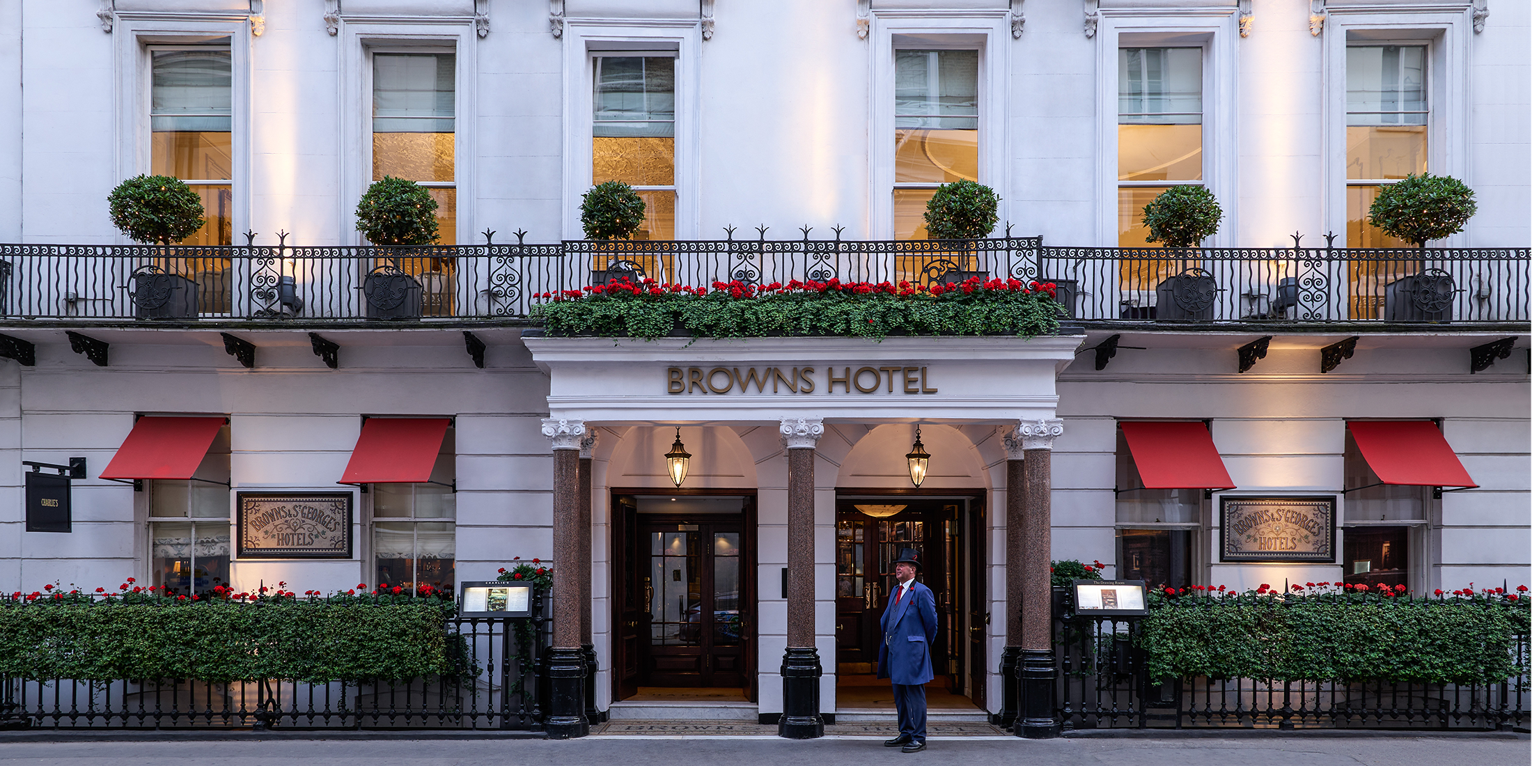 A Cosmopolitan Twist at London's Oldest Hotel