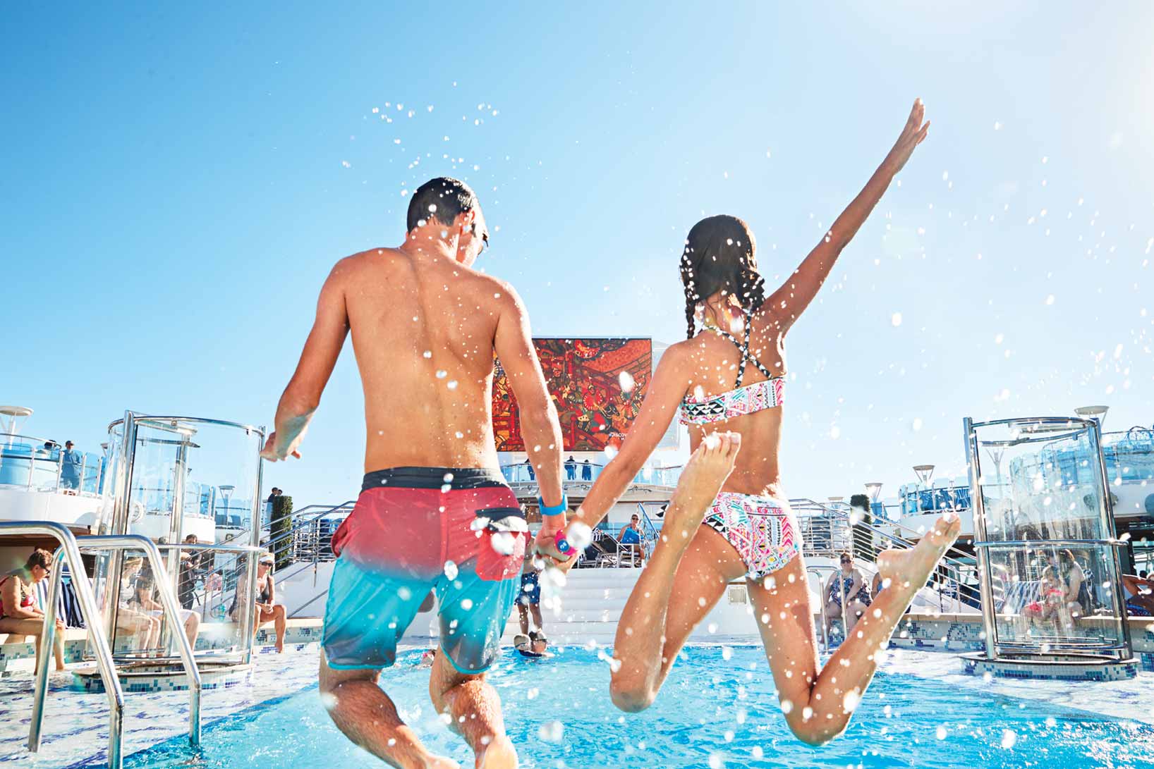 GP_2016_1023_MK_OCEAN_Pooltime_Fun_3930_CvD_CMYK