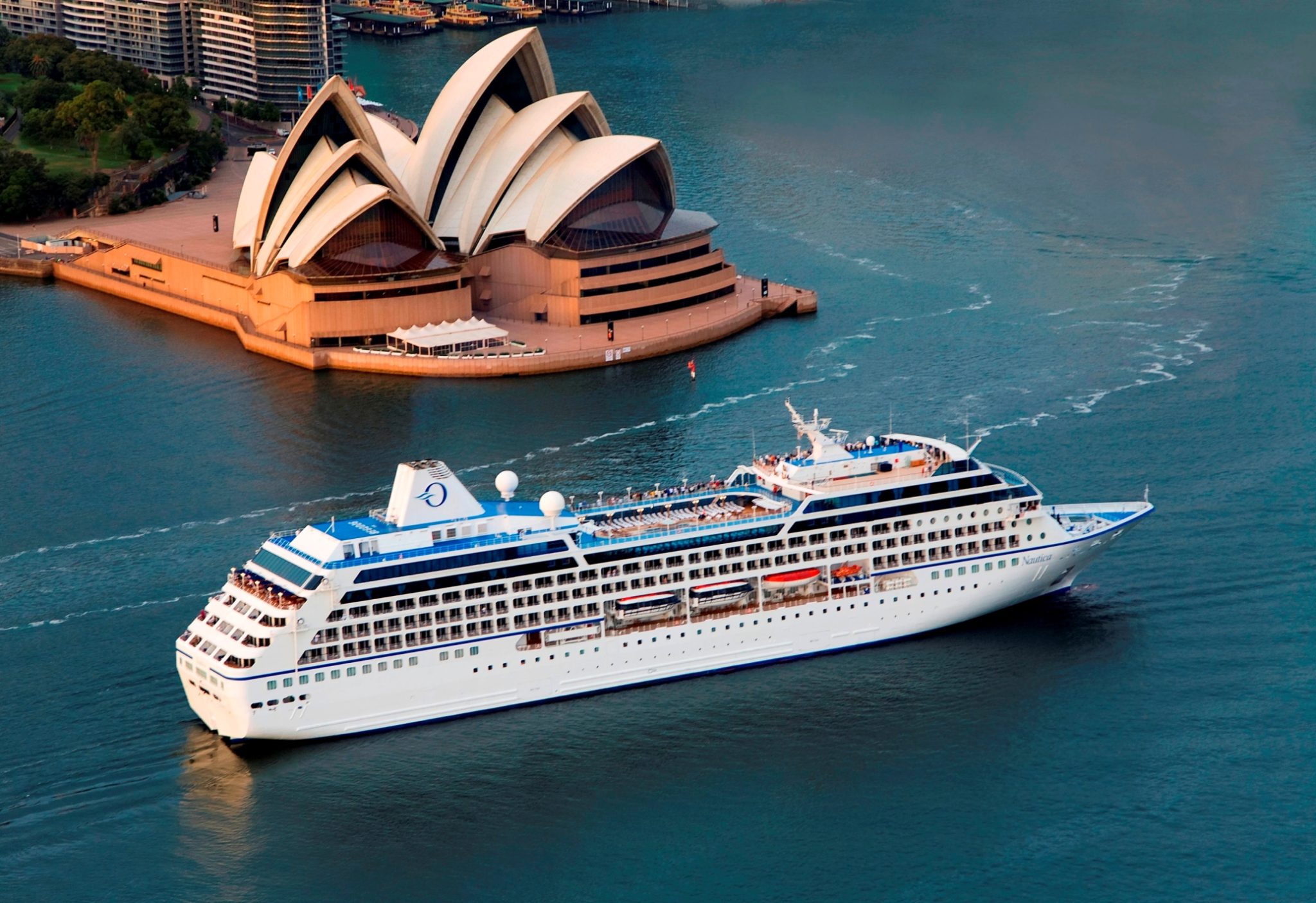 Oceania Cruise at Sea 