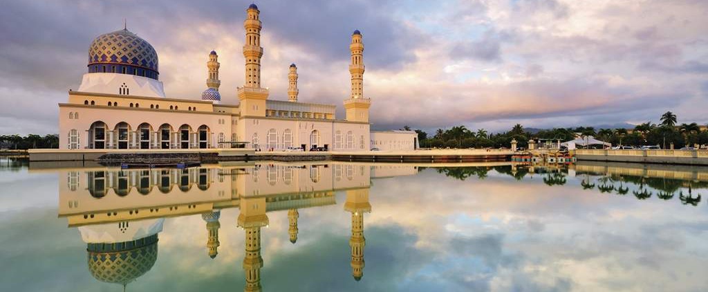 Kota Kinabalu Malaysia City Mosque sunset reflection 