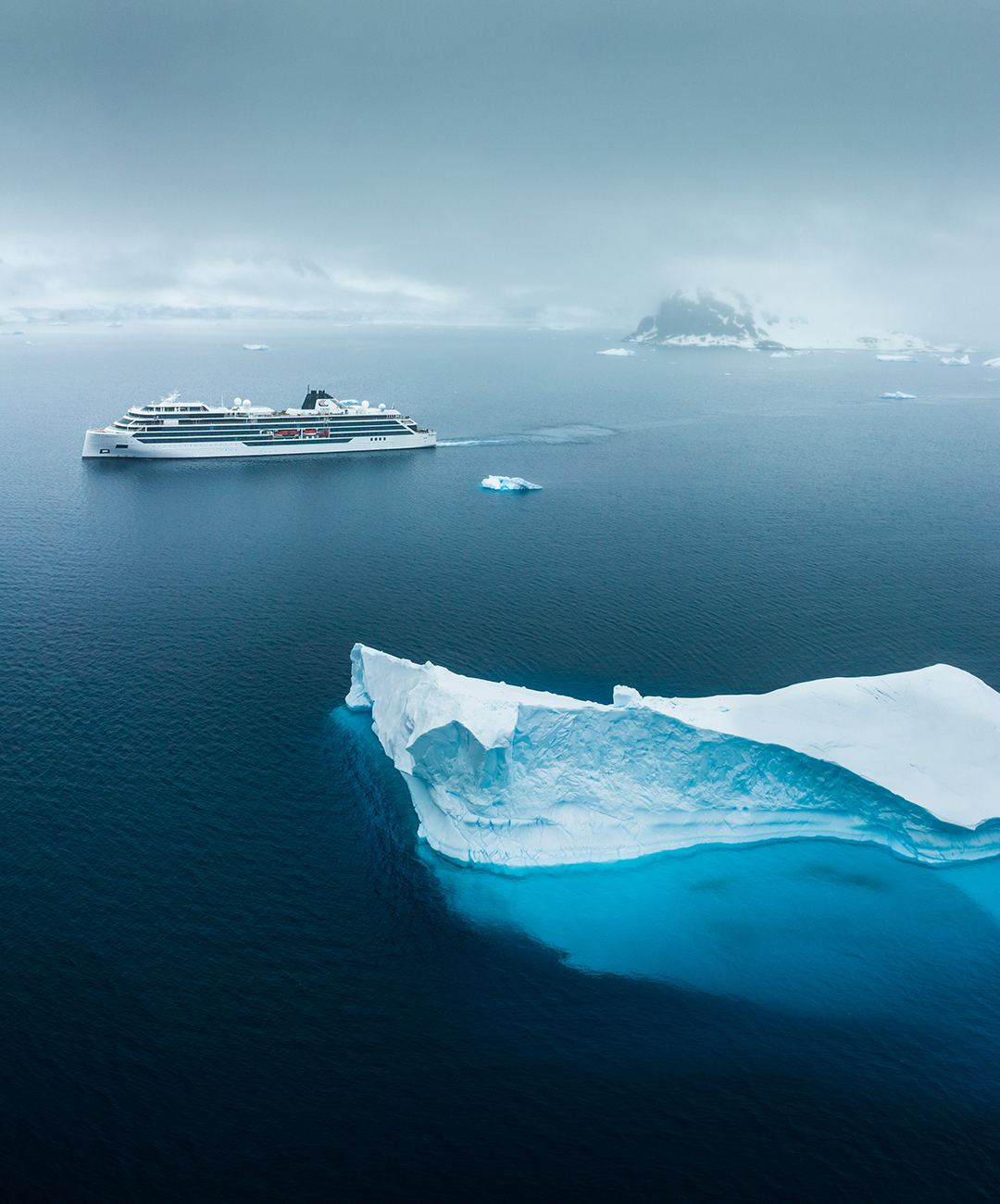 OCTANTIS_Antarctica_Iceberg_Mist