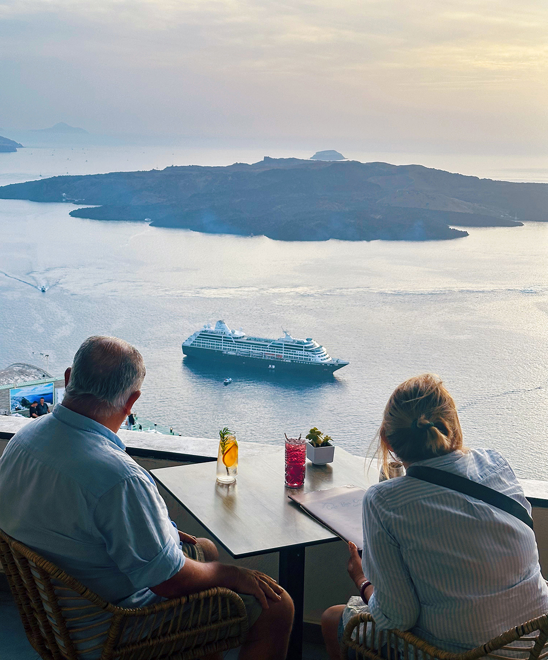 Santorini_Greece_Ship_Quest_JLP_041