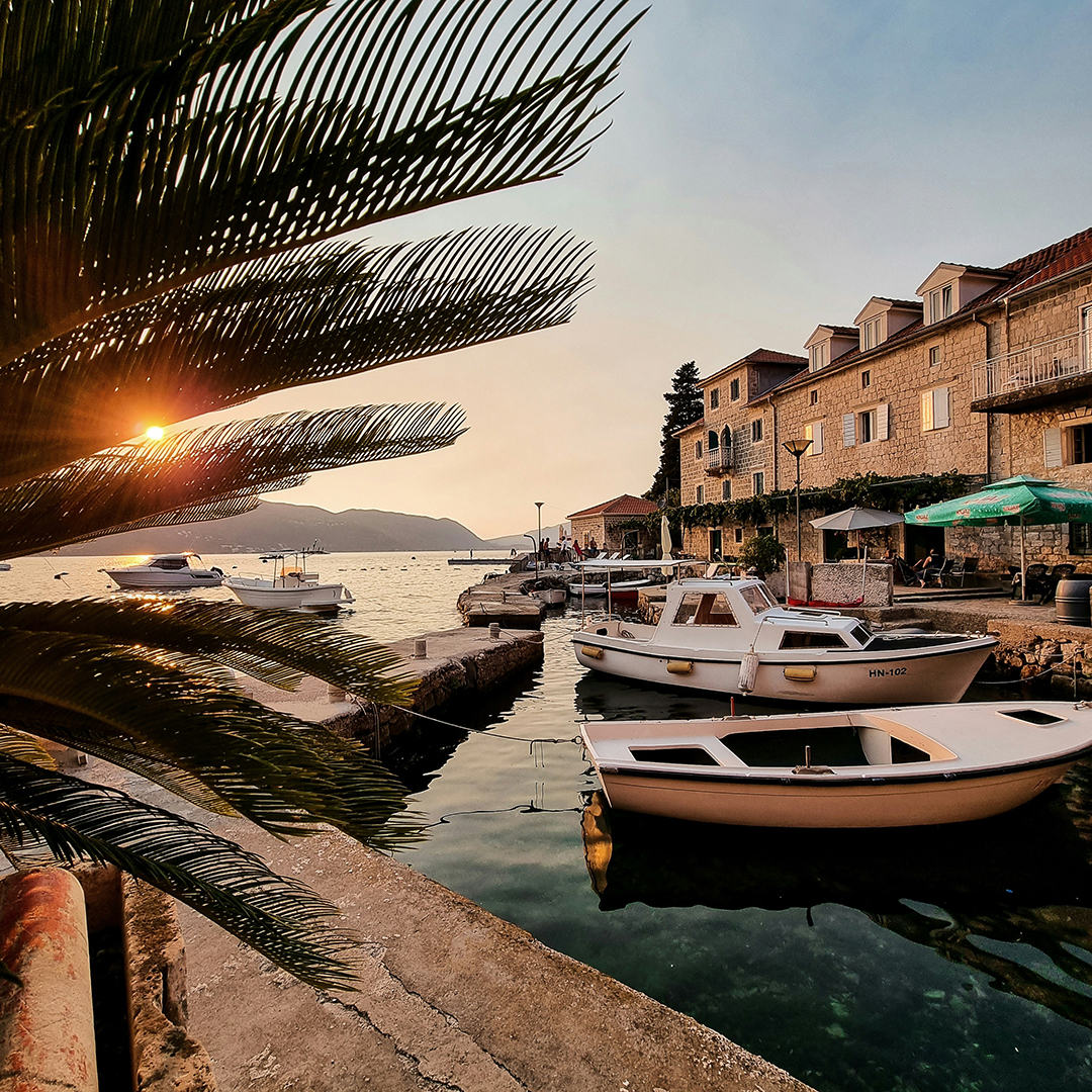 miljan-mijatovic-DttxSattuKM-unsplash