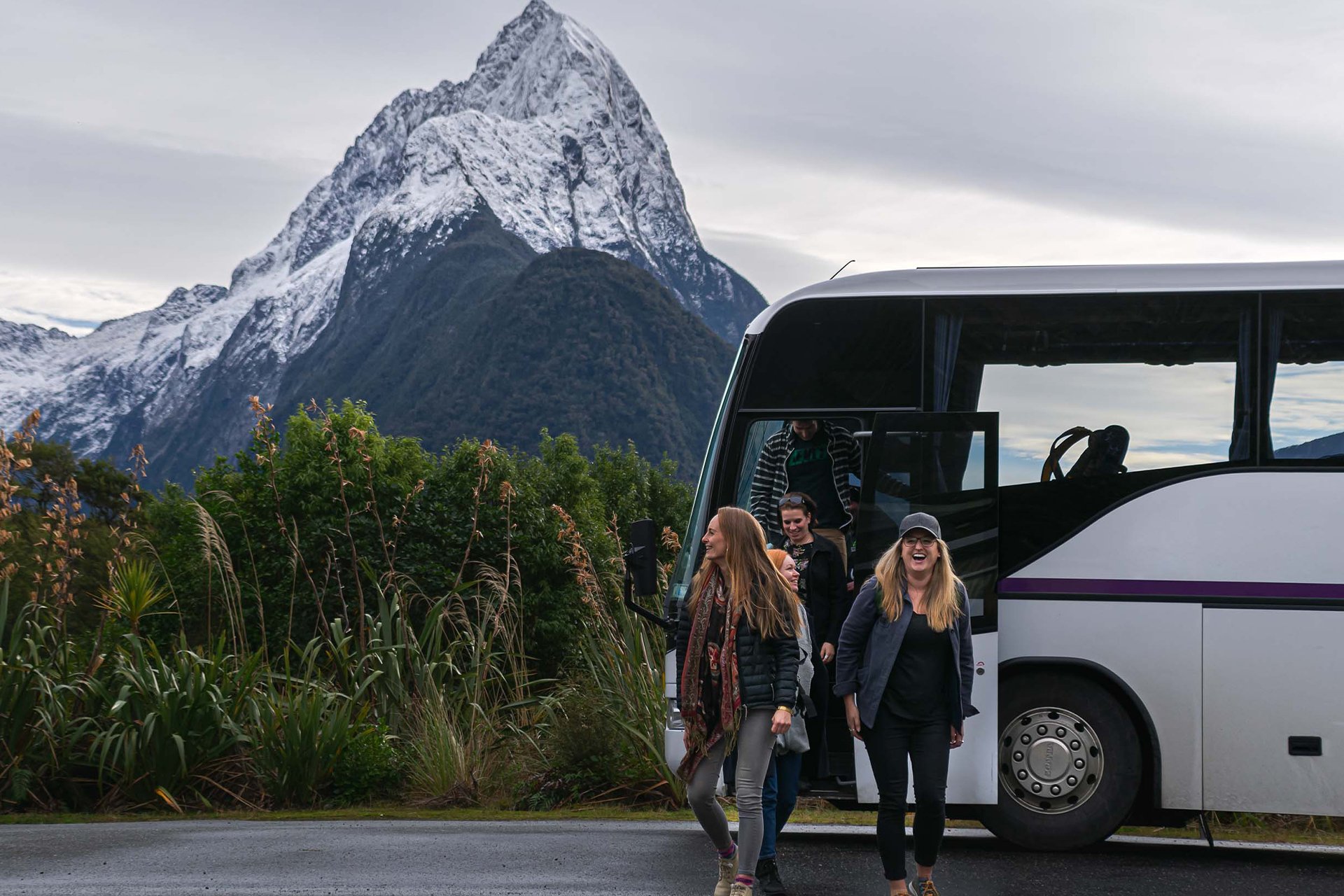 Why Group Travel in New Zealand and Australia?